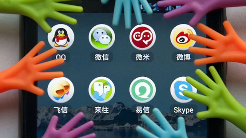 行业现状：定制化需求日益增长，竞争加剧